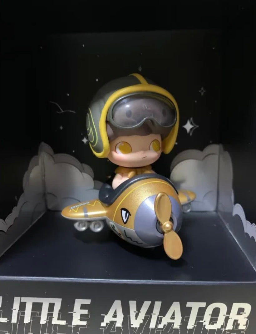 DIMOO Little Aviator Limited Figure