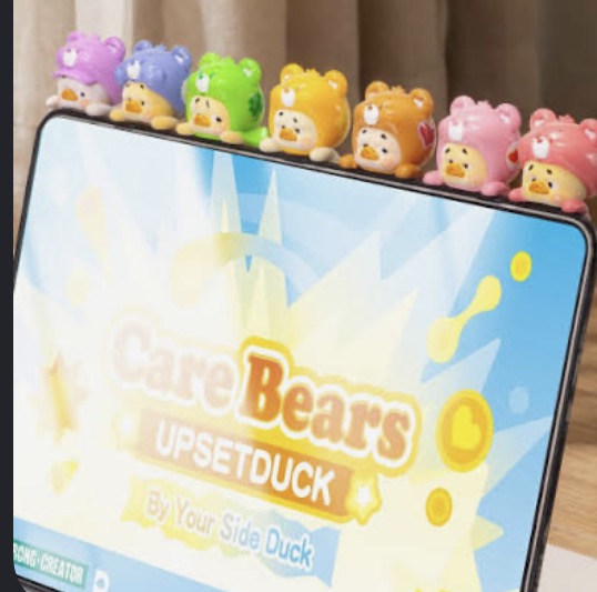 Upset duck care bear hipper