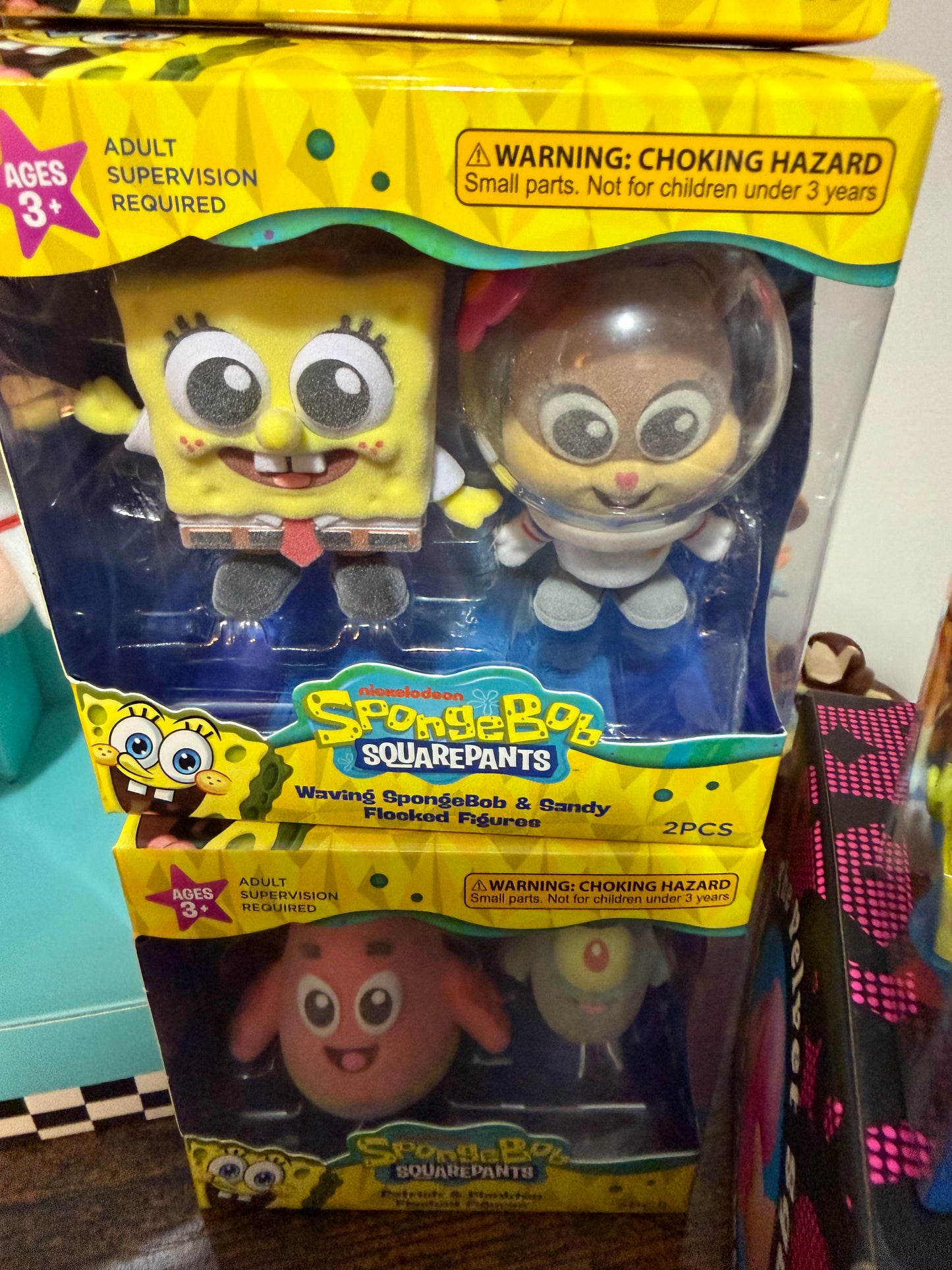 Pixar/Sanrio/ Nickelodeon mini sets