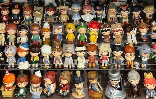 Hirono figures