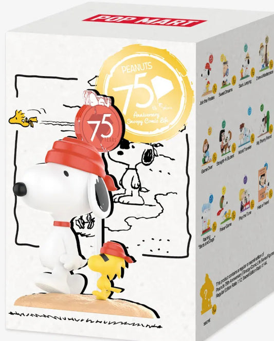 Peanuts 75th Anniversary | Snoopy Comic Life Series Figures