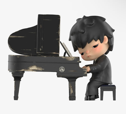 BACK ORDER Hirono The Pianist Figure