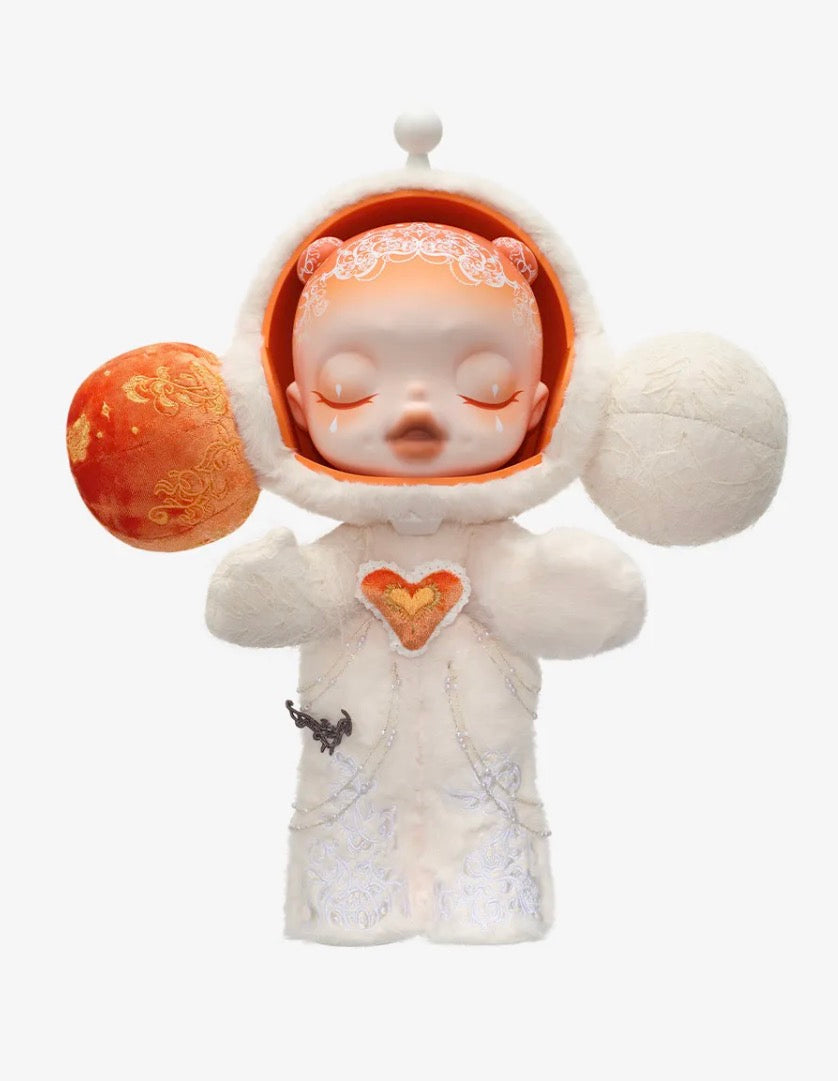 PRE ORDER MEGA α SKULLPANDA 400% White Moon