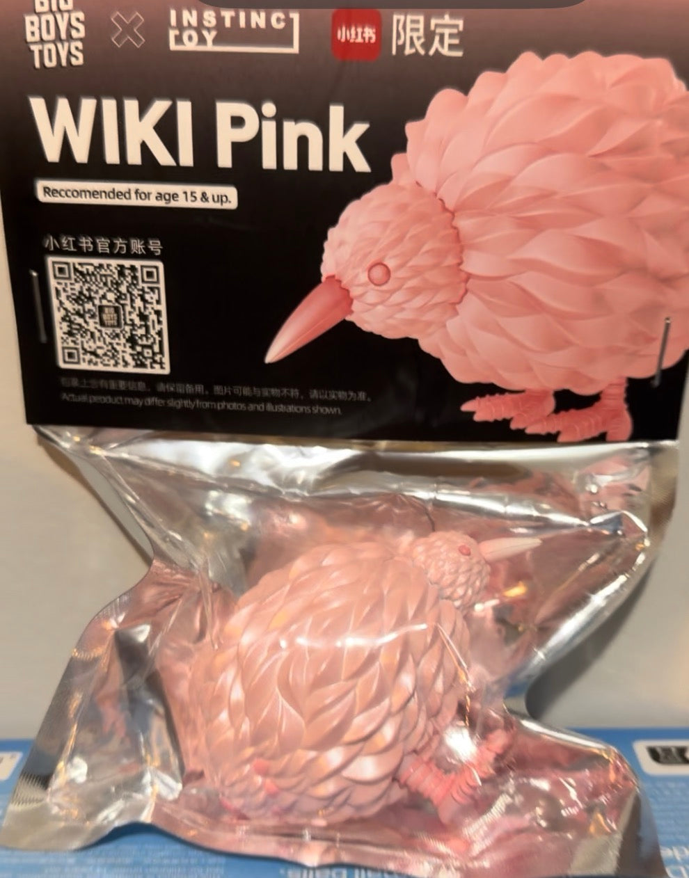 Wiki Pink x Instinctoy figure Super limited