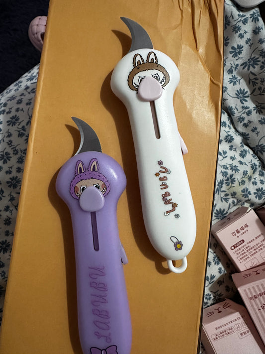 Box opener (cutter ) labubu