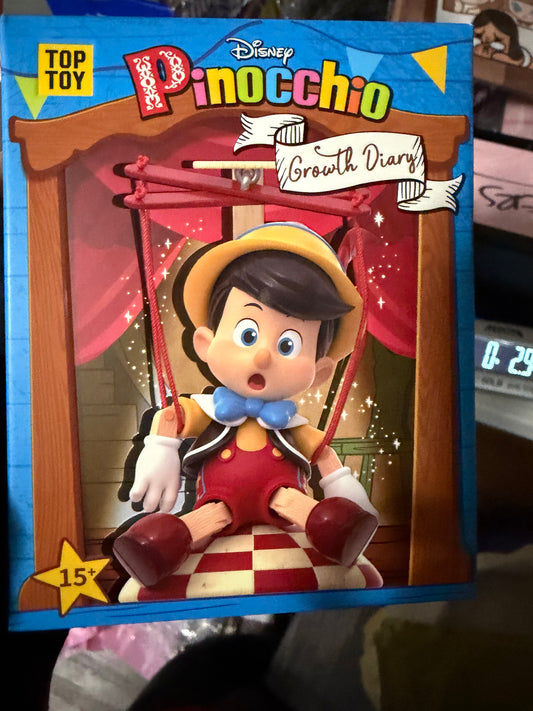 TOPTOY Disney Pinocchio Growth Diary Series