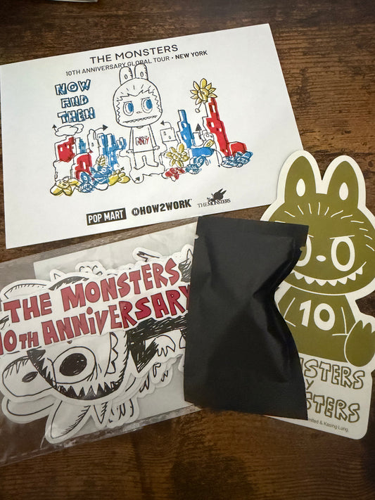 10th Anniversary NYC Exhibition Goods Set Postcard, Stickers, pop bean keychain and card