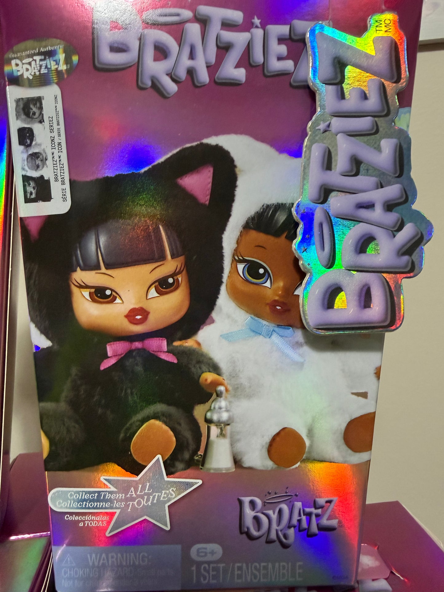 Bratz Bratziez Iconz Series Plush Blind Box