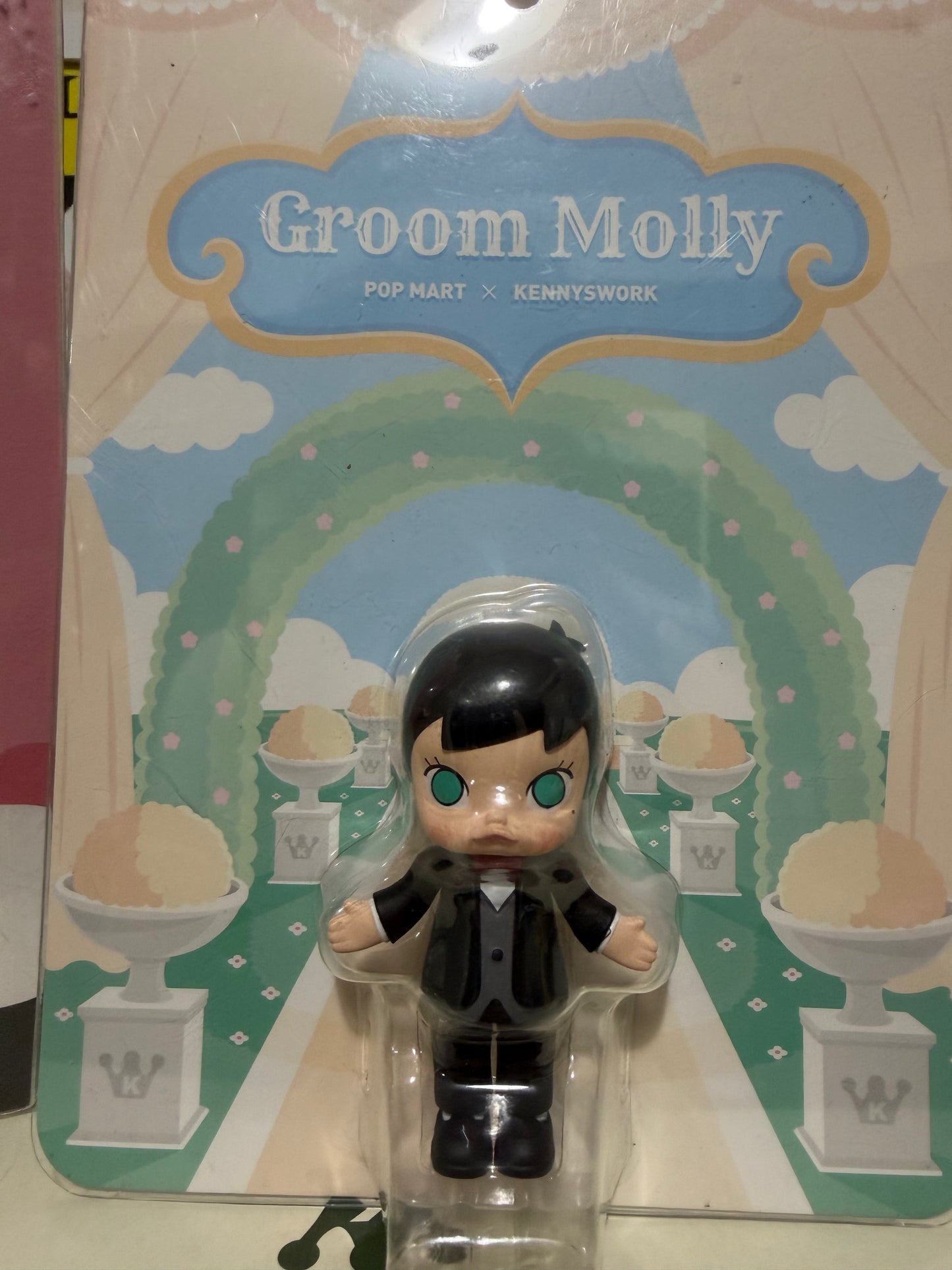 MOLLY Groom Molly Figurine 2019 Limited Edition