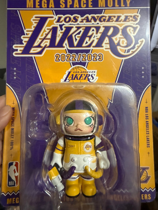 Pop Mart Mega Space Molly 100% NBA Lakers Special Edition Rare! New Authentic
